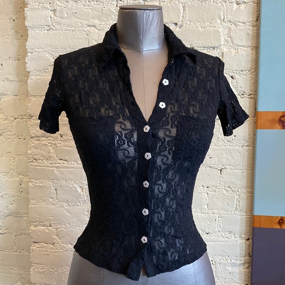 Only Hearts Tops - Only Hearts black stretch lace button up short sleeve top with collar EUC